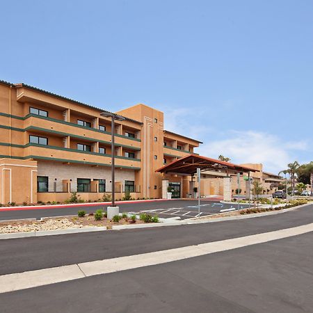 Holiday Inn Express Hotel & Suites Ventura Harbor By Ihg Exterior foto