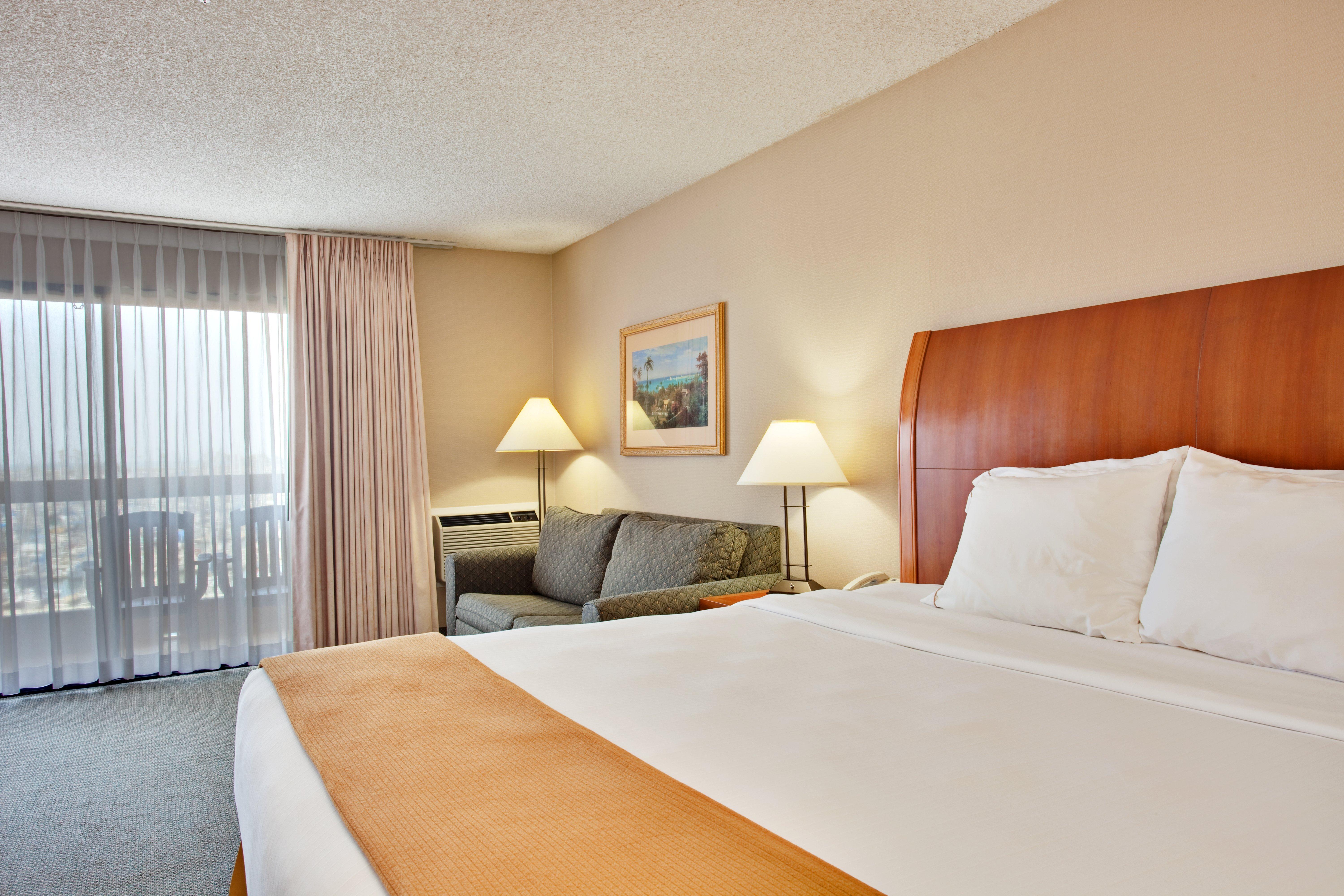 Holiday Inn Express Hotel & Suites Ventura Harbor By Ihg Exterior foto