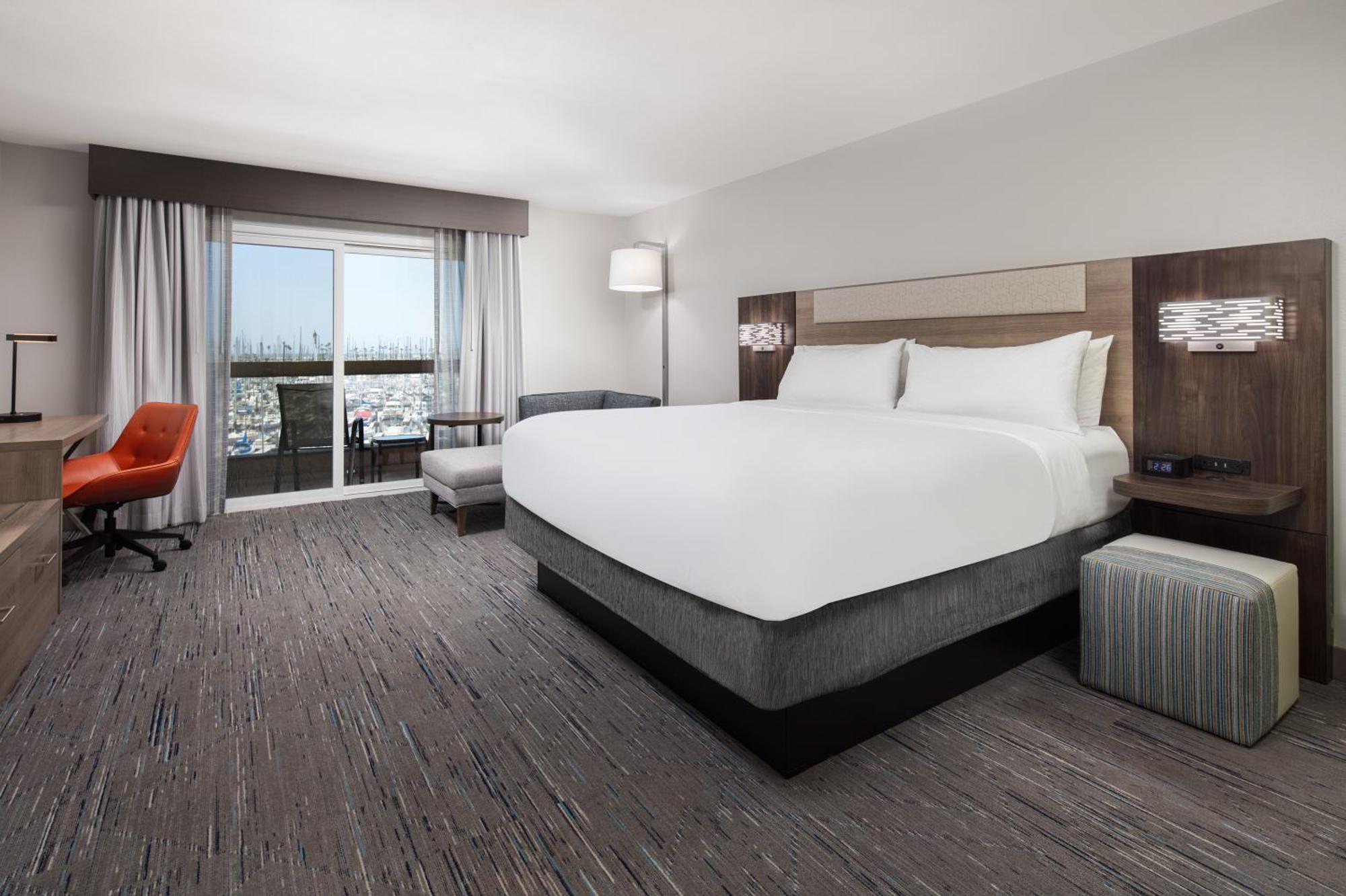 Holiday Inn Express Hotel & Suites Ventura Harbor By Ihg Exterior foto