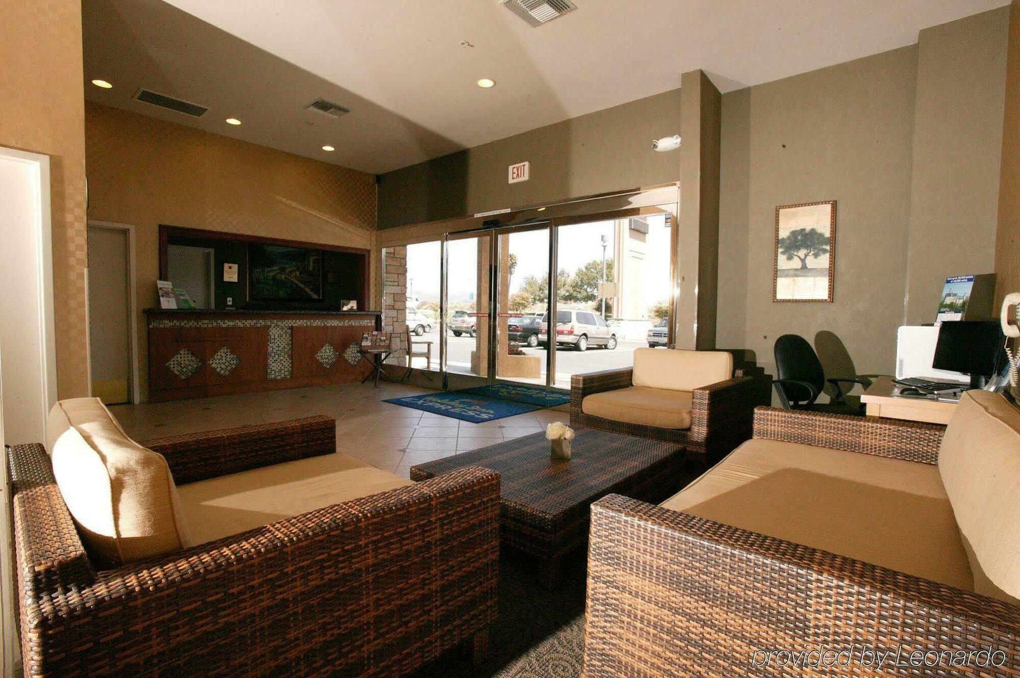 Holiday Inn Express Hotel & Suites Ventura Harbor By Ihg Exterior foto